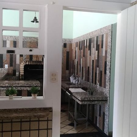 Casa Em Escarpas Do Lago กาปีตอลิโอ ภายนอก รูปภาพ